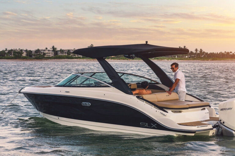 Sea Ray SLX 260 Outboard