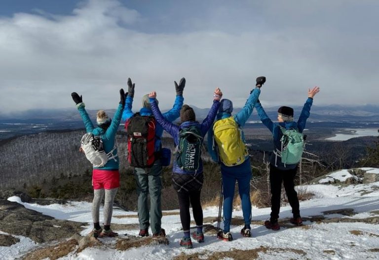 Experiencing achievements together is remembered. Experiencing achievements together is remembered.