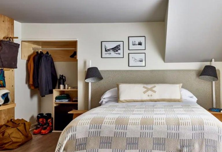 Tata Lodge Bedroom 768x528